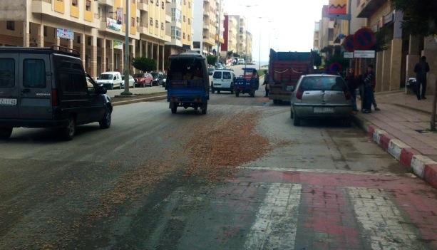 ساكنة خوصافات  وعمدة مدينة طنجة