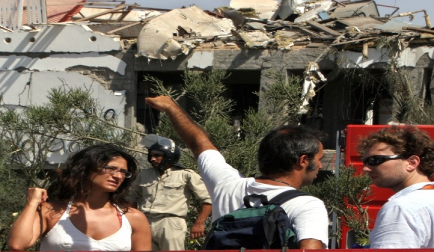 مقتل 8 أشخاص في هجوم إرهابي قرب البرلمان التونسي