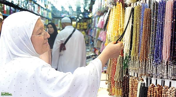 الحج: رحلة للتعبد وغسل الذنوب أم فرصة للتسوق وشراء الهدايا