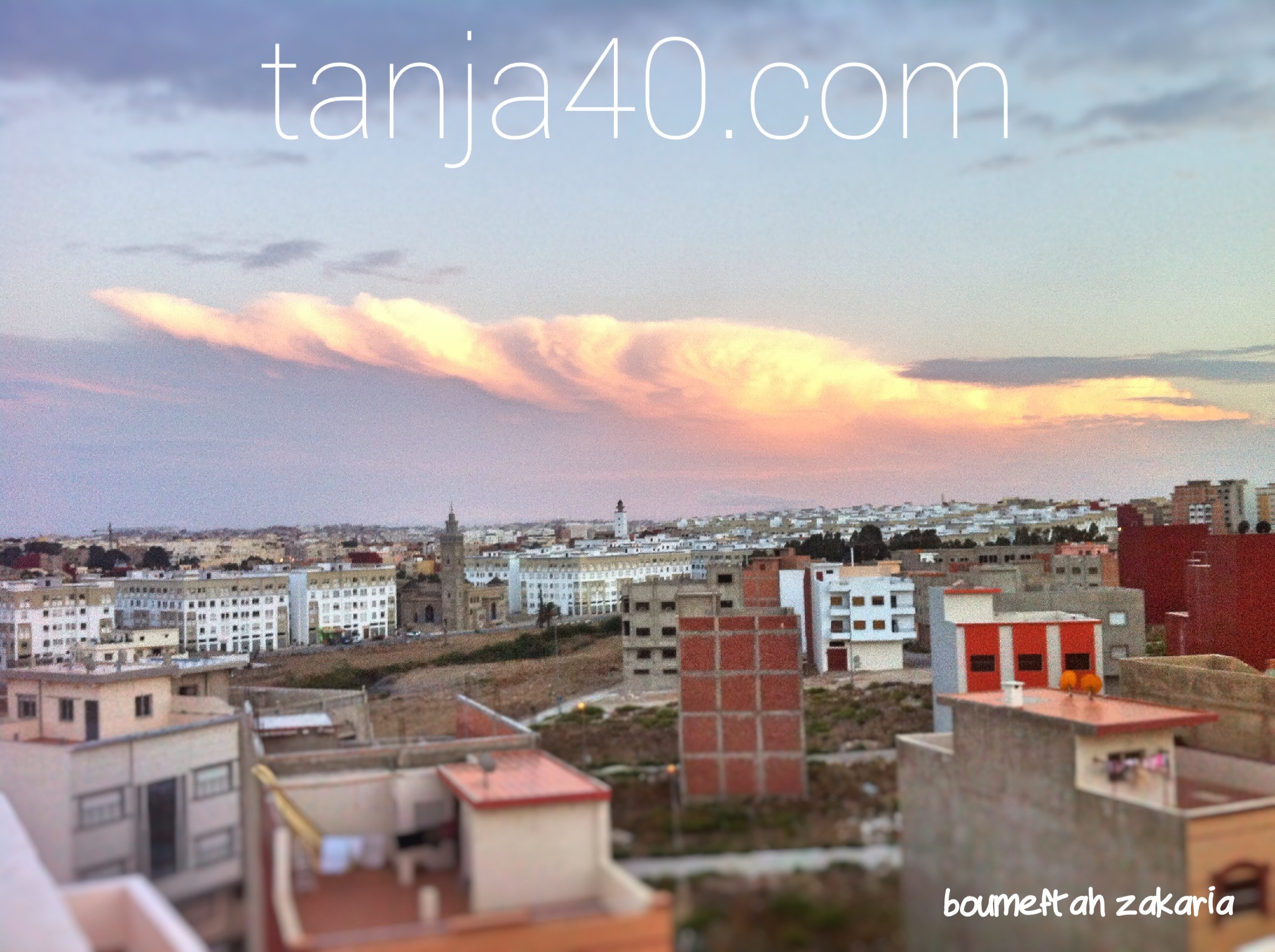 صورة مدهلة من العاصفة التي تقترب من مدينة طنجة 