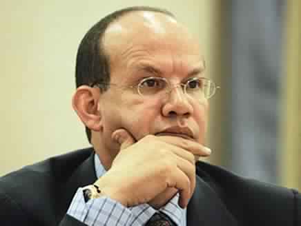 عالي الهمة يرفع دعوى قضائية ضد منتحلة صفة