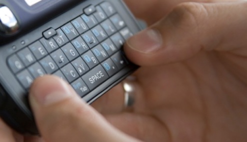  طنجة : اعتقال شاب يبتز فتاة بنشر فيديو