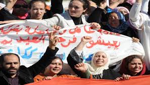 الحكومة تقرر الاقتطاع من أجور المضربين والمضربات !