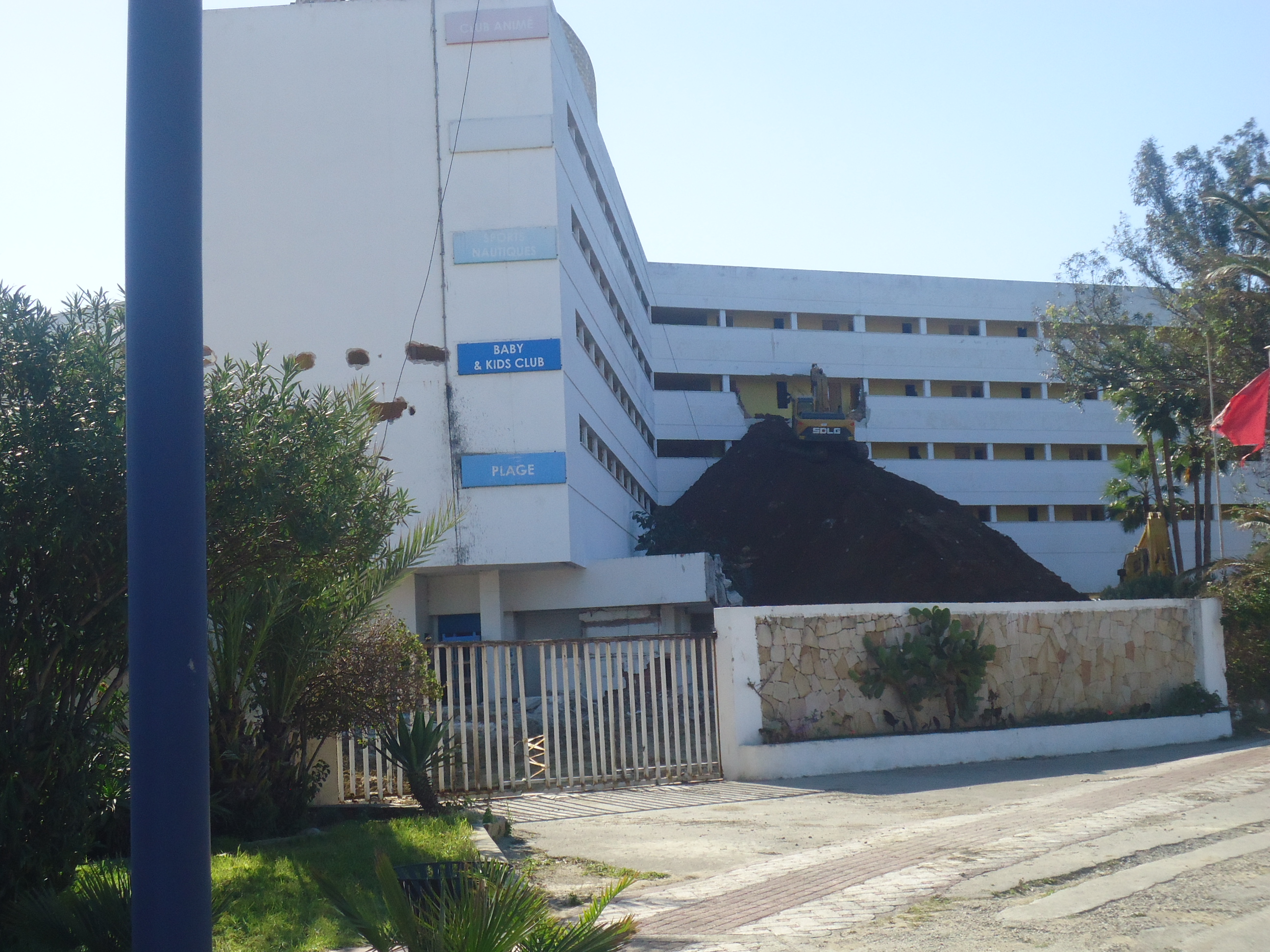 تطوان :  المركزالوطني لحقوق الإنسان يشن حملة إعلامية مسعورة ضد منعش عقاري ؟!