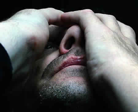 خبراء مغاربة : الأمراض النفسية لم تعد 