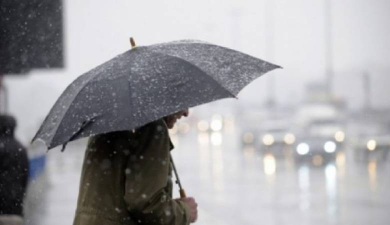 سوء حالة الجو يغلق 900 مؤسسة تعليمية بالمغرب !?