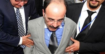 إلياس العماري منبوذ ..والقصر يتبرأ منه !