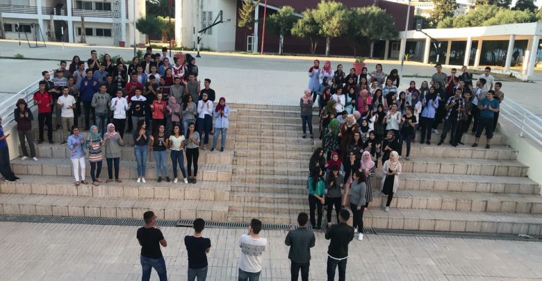 طلبة الأقسام التحضيرية بطنجة يكملون أسبوعهم الأول دون دراسة