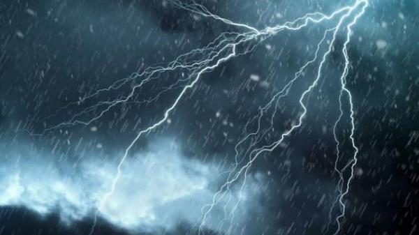 زخات مطرية رعدية قوية في عدد من أقاليم المغرب !