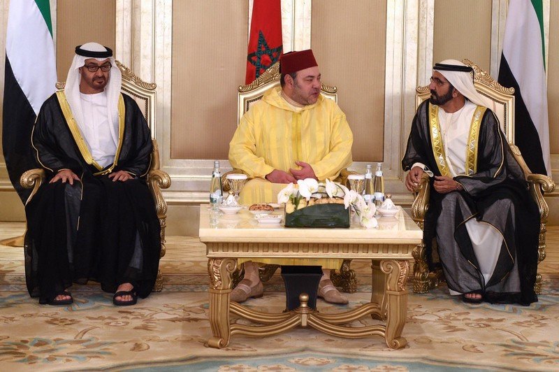 الملك محمد السادس يعزي قادة الإمارات العربية المتحدة 
