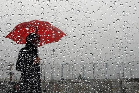 توقعات أحوال الطقس : نزول أمطار بهذه المناطق 
