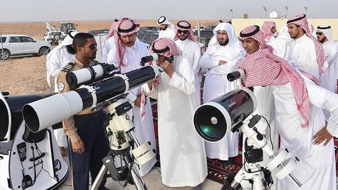 عيد الفطر يوم الإثنين بالسعودية 
