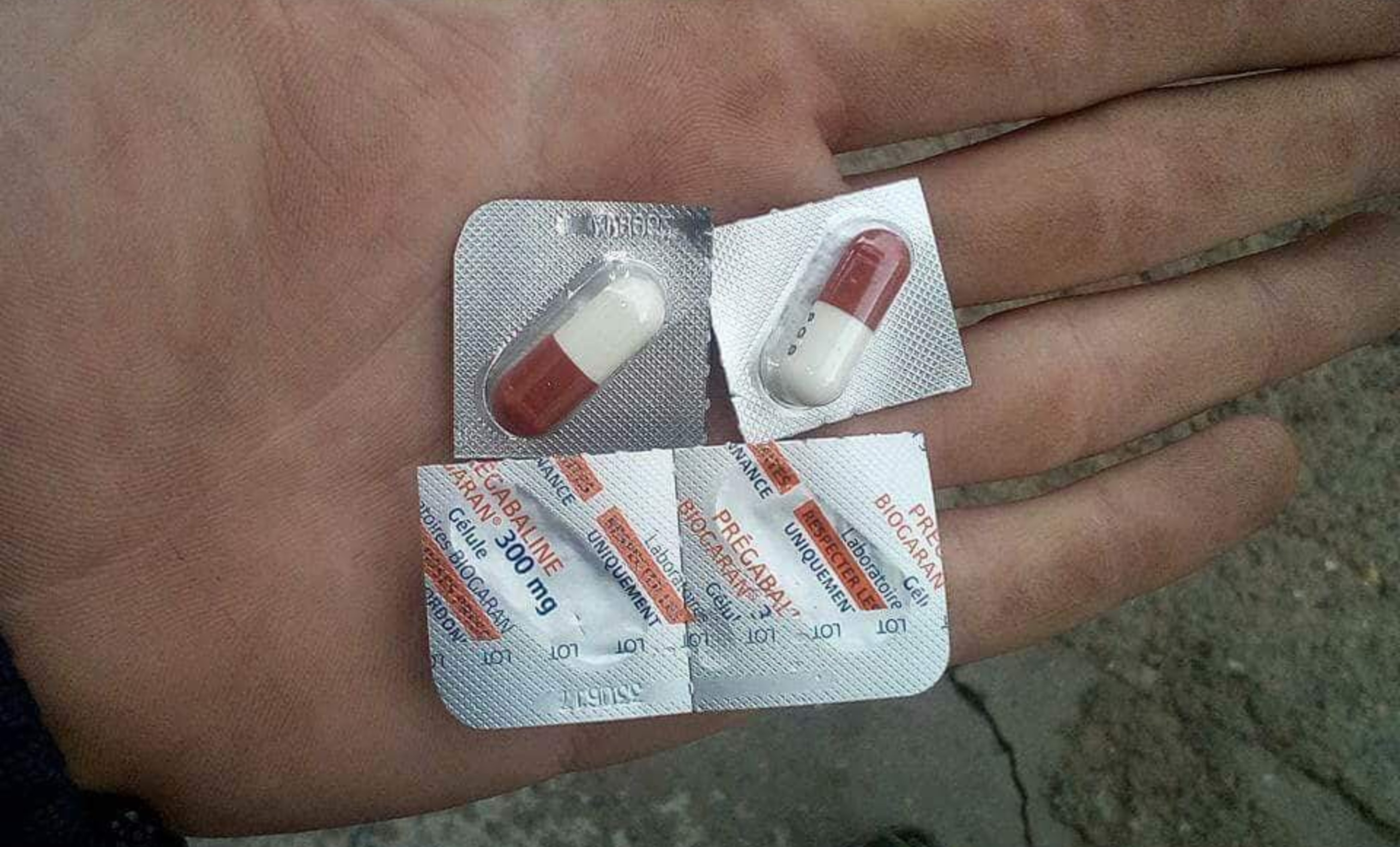 طنجة : الأمن يتصدى لترويج أقراص مخدرة !