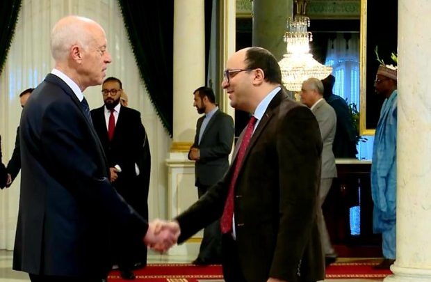 حسن طارق يعود إلى الرباط 