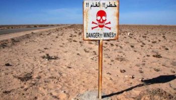 انفجار لغم أرضي بجنوب الداخلة في سيارة رباعية الدفع !