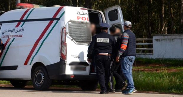 طنجة : تفكيك عصابة أحد عناصرها عسكري !
