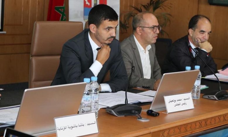اكزناية(طنجة)  : البناء السري يعود من جديد إلى الواجهة ، رغم تحذيرات الوالي !