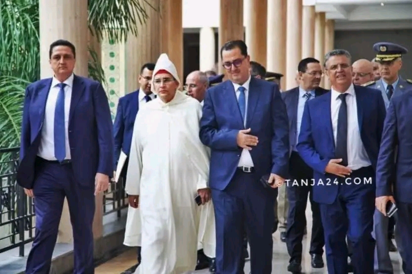 تطوان : وهبي يترأس حفل تنصيب السيد عبد الرزاق المنصوري عاملا على إقليم تطوان 