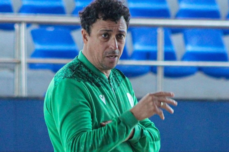 المغرب التطواني يشكو مدرب اتحاد طنجة للعصبة الوطنية لكرة القدم  !