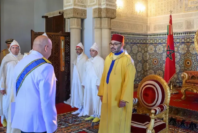 الملك محمد السادس يستقبل بالرباط عددا من السفراء الأجانب