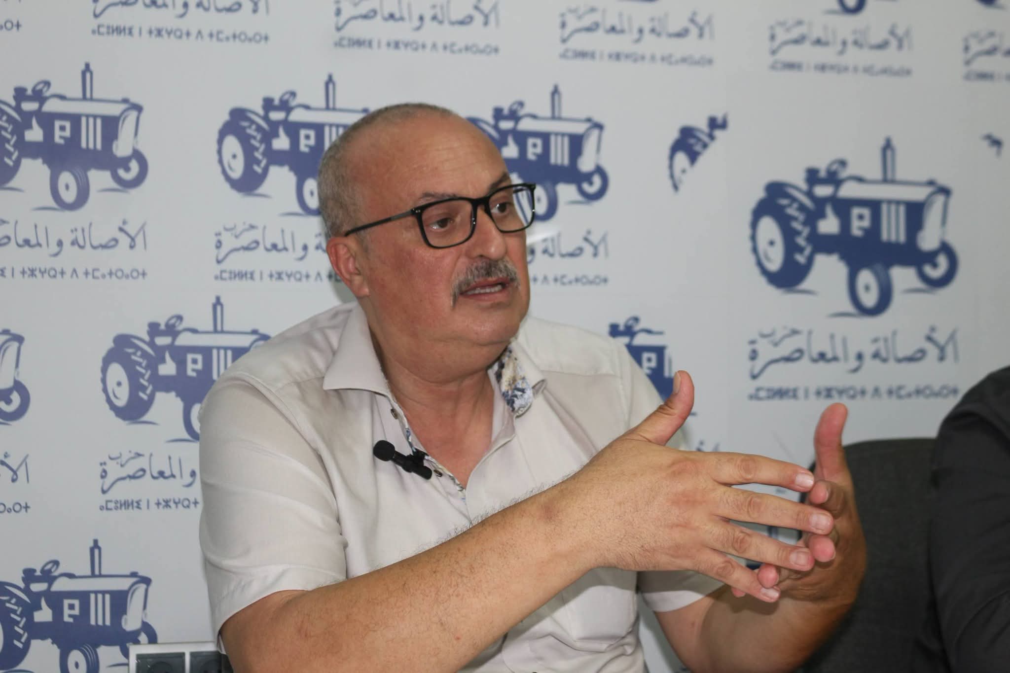 الحسيمة.. «الأصالة والمعاصرة» يعرض برنامجه للولاية التشريعية المقبلة ويستعرض حصيلة محمد الحموتي!