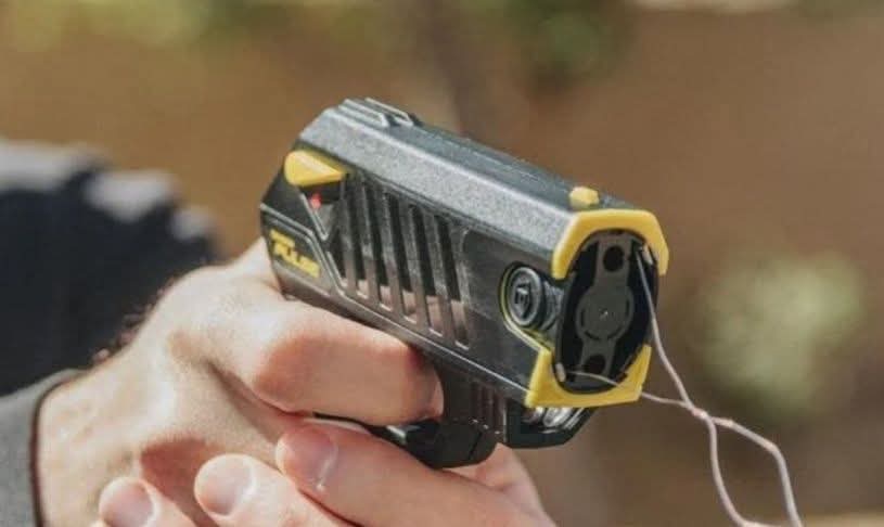 فاس.. تدخل أمني يستعمل الرصاص و“TASER” لتحييد خطر شخص مسلح!