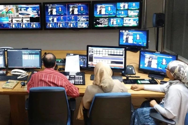 "دوزيم" تخسر 356 مليون درهم رغم تصدرها الإعلانات.. و"SNRT" تواجه 463 مليوناً في 2026