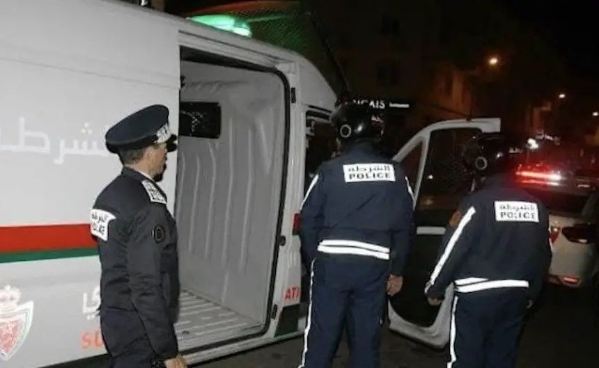 لغز المسدس المدفون.. طنجة تفتح تحقيقاً بعد اكتشاف سلاح تحت أرضية منزل